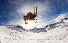 悟空体育登录-马德里竞技强势晋级欧冠四强 誓言向冠军奖杯发起终极冲击